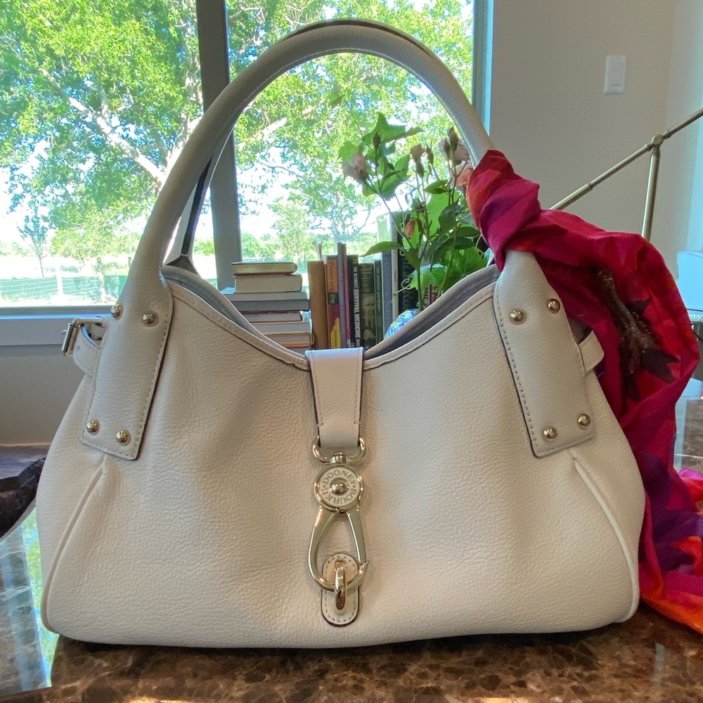 BEAUTIFUL DOONEY TOTE & SILK SCARF!